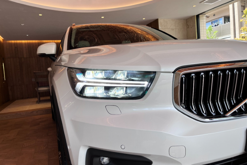 ボルボ XC40 中古車