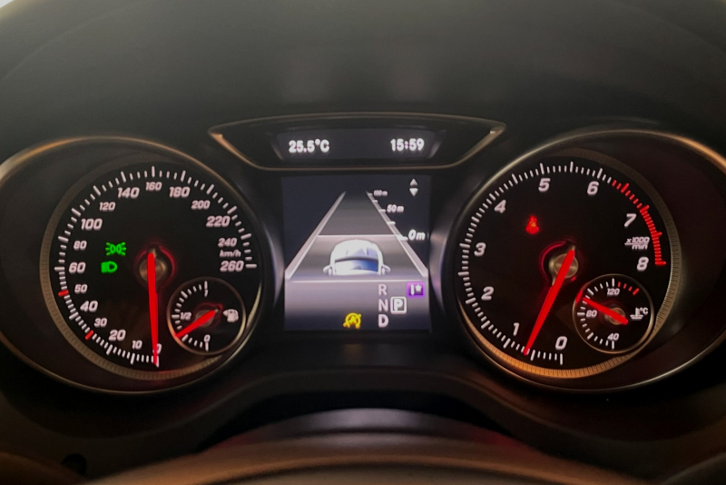 メルセデスベンツ GLA 中古車