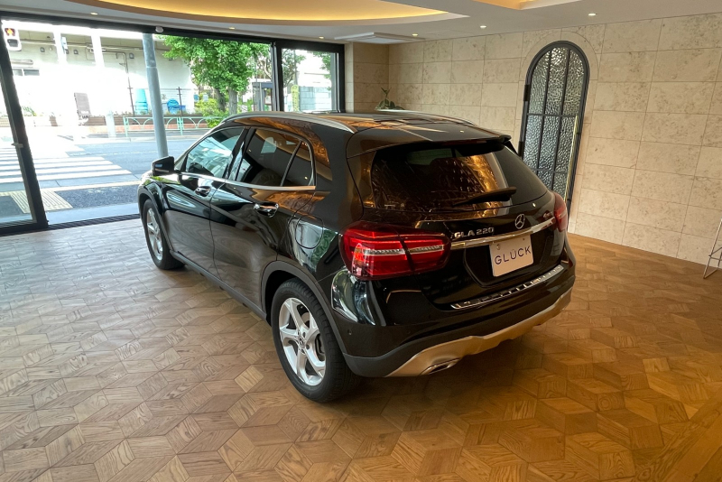 メルセデスベンツ GLA 中古車