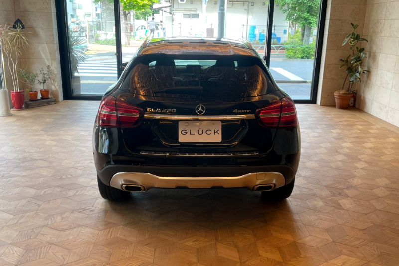 メルセデスベンツ GLA 中古車