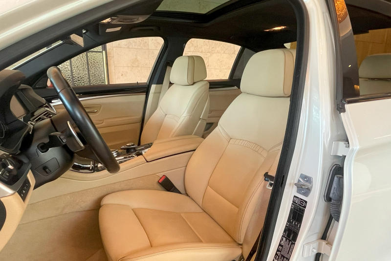 BMW 5シリーズ 中古車