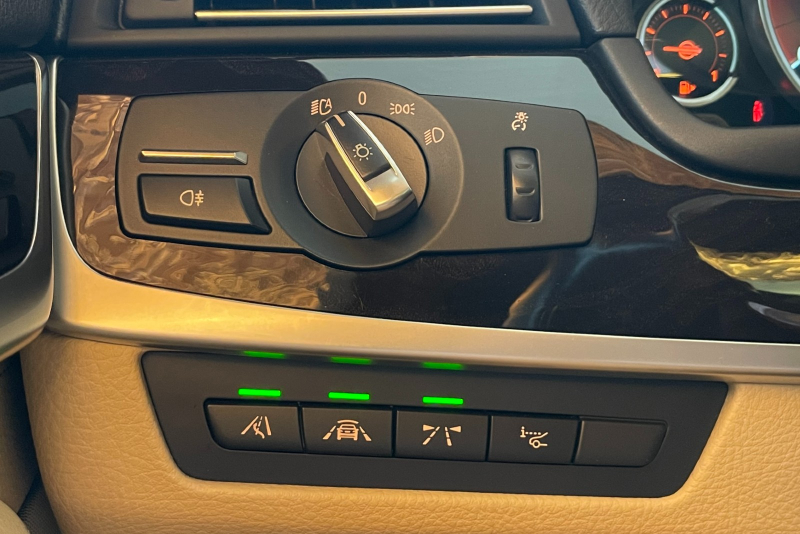 BMW 5シリーズ 中古車