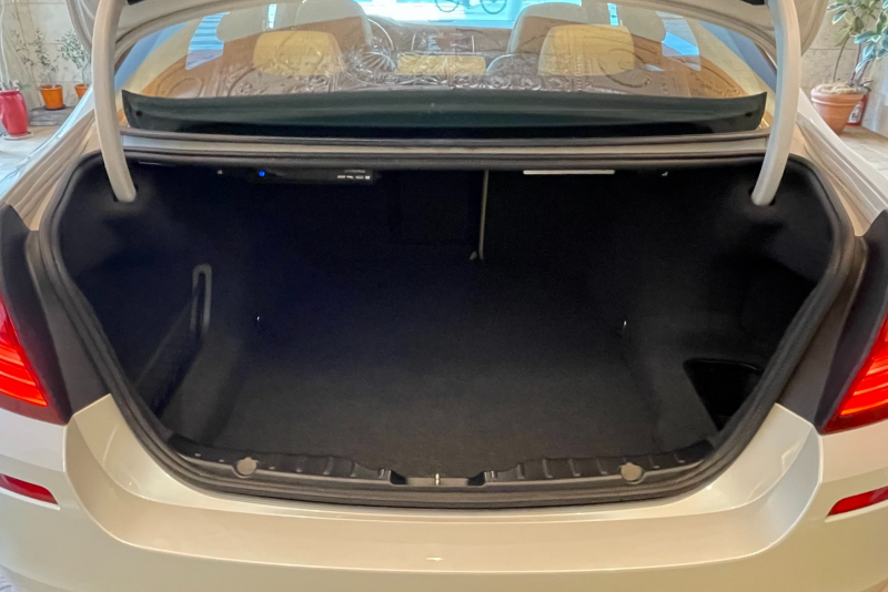 BMW 5シリーズ 中古車