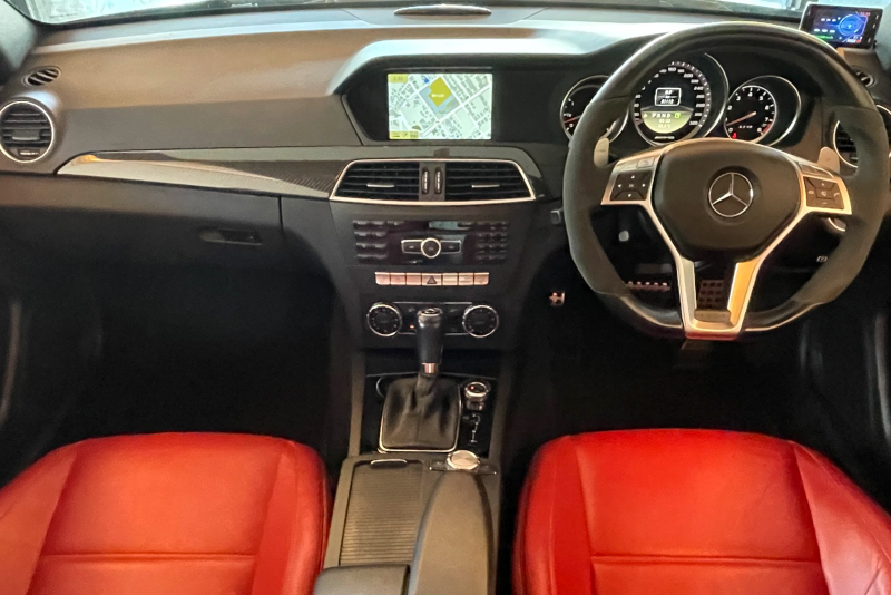 AMG Cクラス 中古車