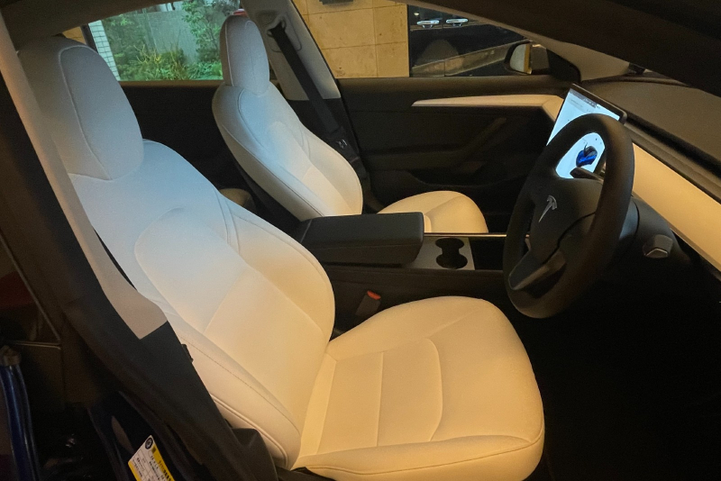 テスラ モデル3 中古車