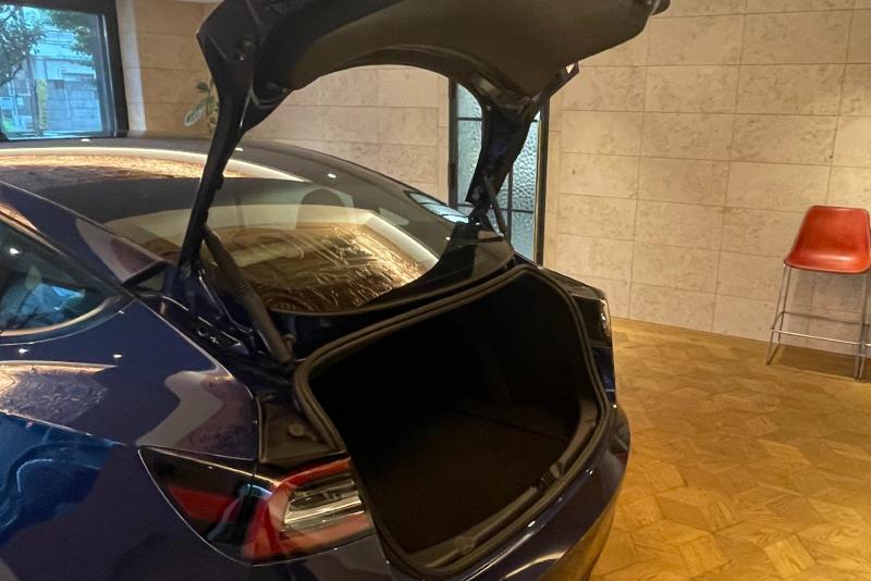 テスラ モデル3 中古車