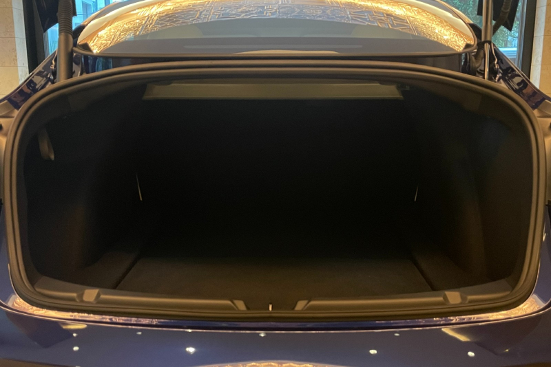 テスラ モデル3 中古車