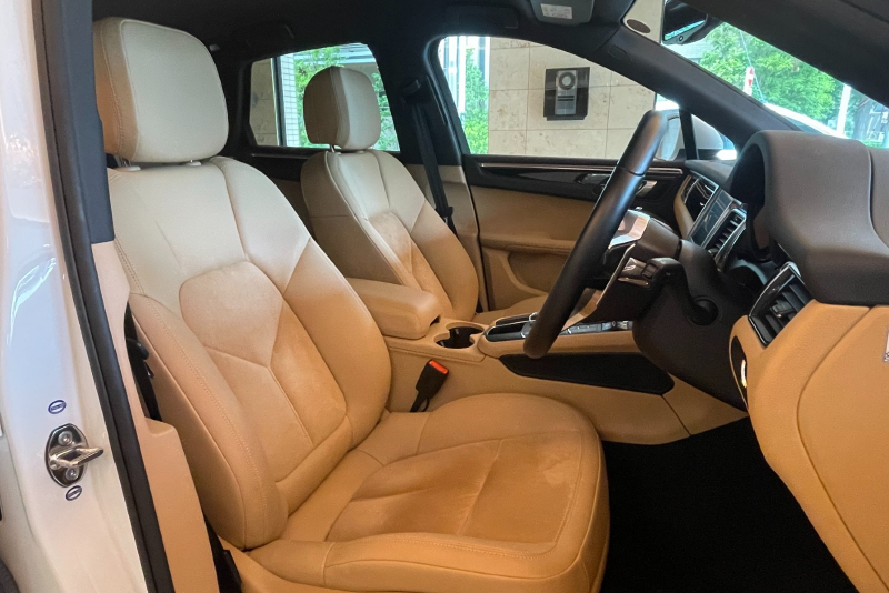 ポルシェ マカン 中古車