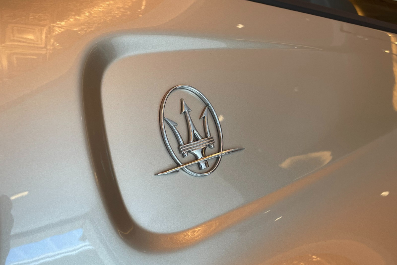 マセラティ クーペ 中古車