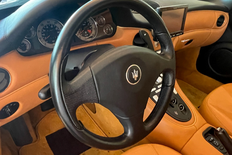 マセラティ クーペ 中古車