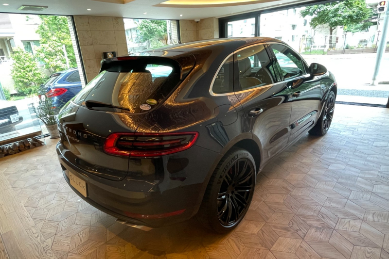 ポルシェ マカン 中古車