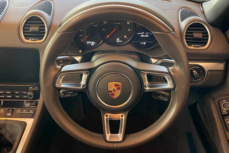 ポルシェ 718 ボクスター 中古車