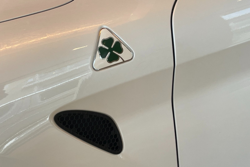 アルファロメオ ジュリア 中古車