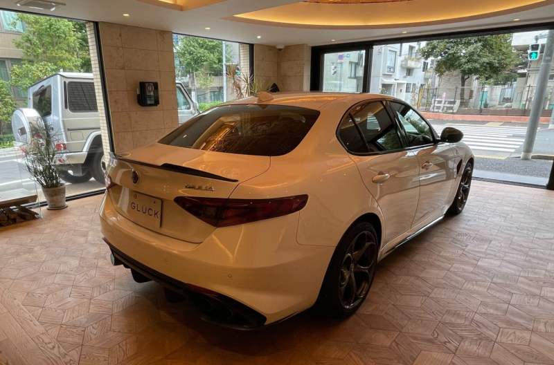 アルファロメオ ジュリア 中古車