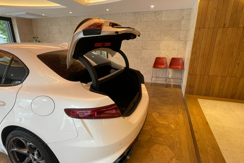 アルファロメオ ジュリア 中古車