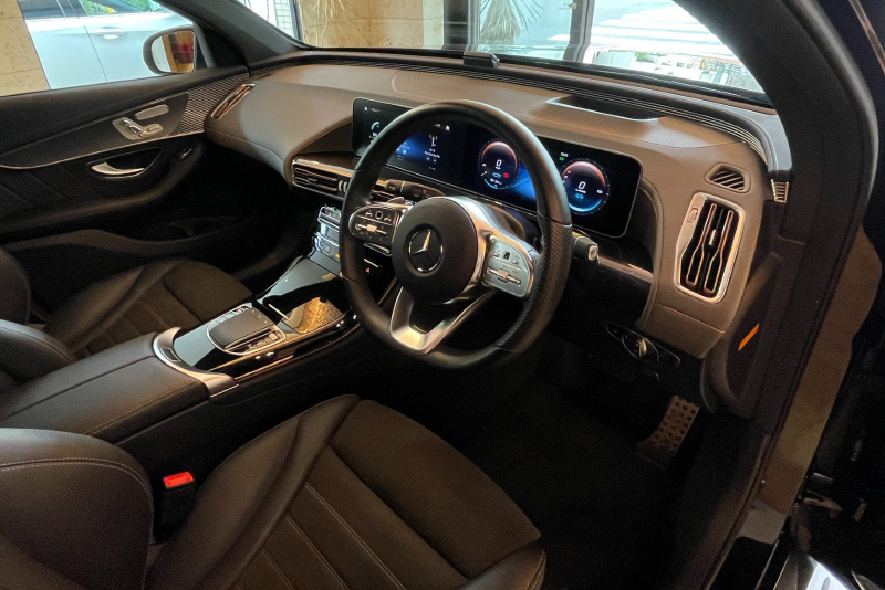 メルセデスベンツ EQC 中古車