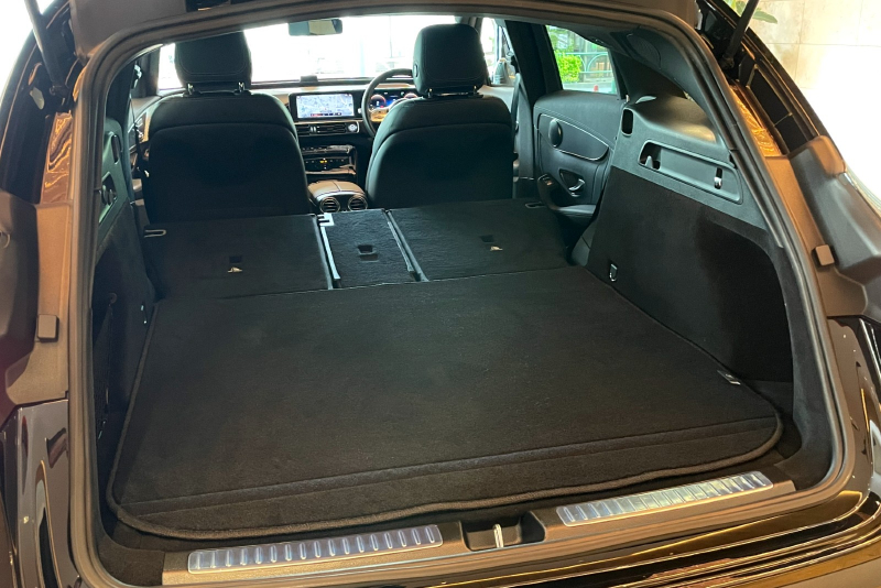 メルセデスベンツ EQC 中古車