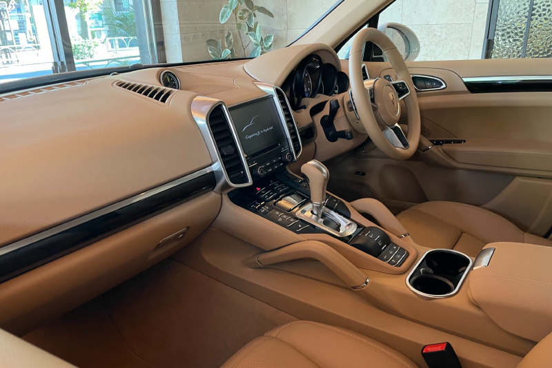 ポルシェ カイエン 中古車