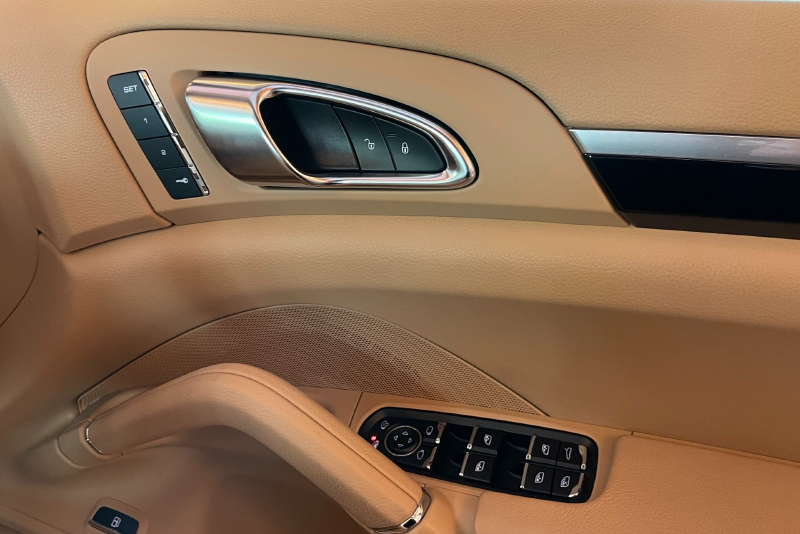 ポルシェ カイエン 中古車