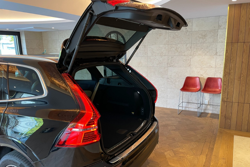 ボルボ XC60 中古車