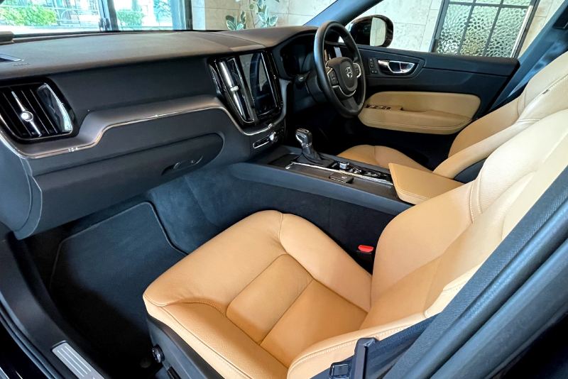 ボルボ XC60 中古車