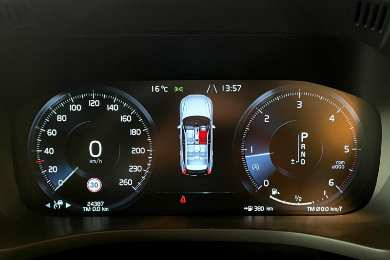 ボルボ XC60 中古車