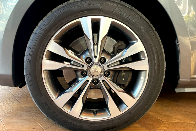 メルセデスベンツ Vクラス 中古車