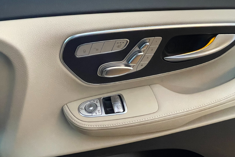 メルセデスベンツ Vクラス 中古車