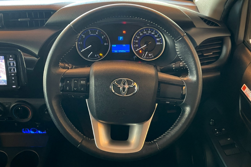 トヨタ ハイラックス 中古車