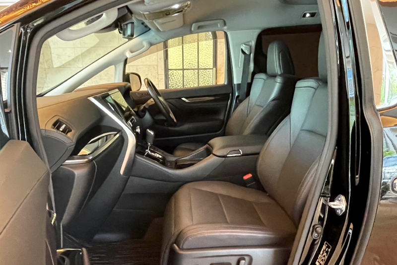 トヨタ アルファード 中古車