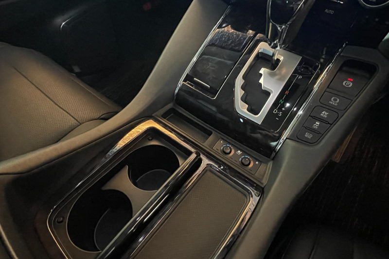 トヨタ アルファード 中古車