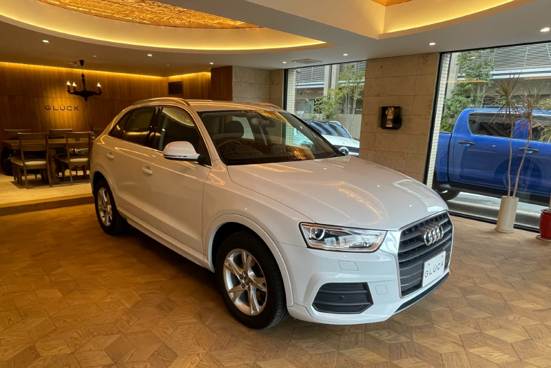 アウディ Q3 中古車