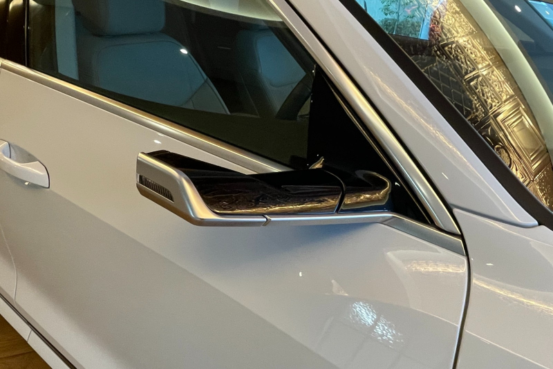 アウディ e-tron 中古車