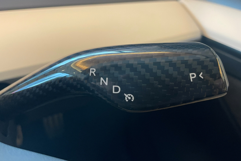 テスラ モデル3 中古車