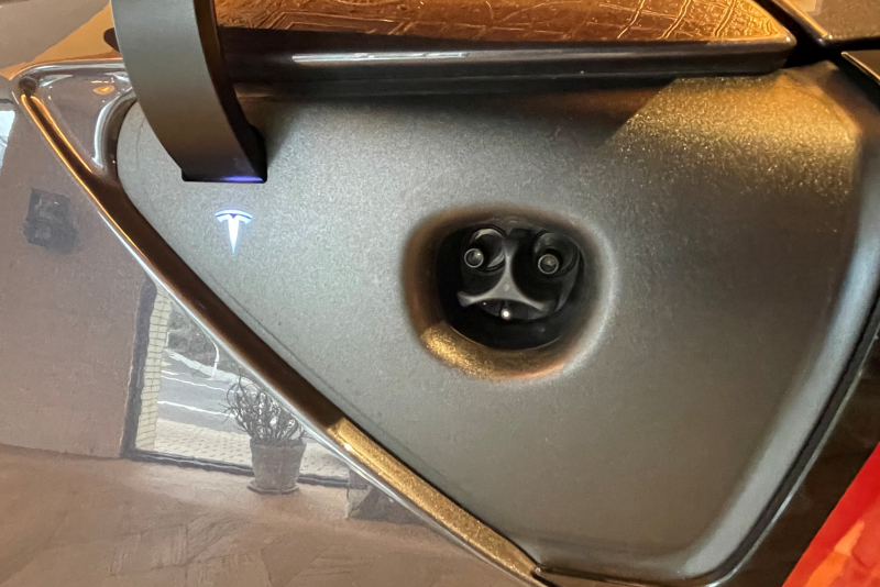 テスラ モデル3 中古車