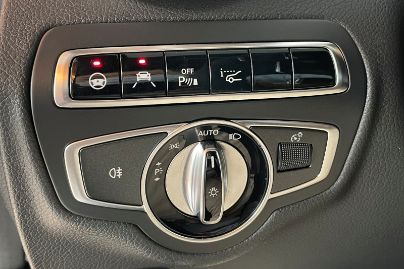 AMG Cクラス 中古車