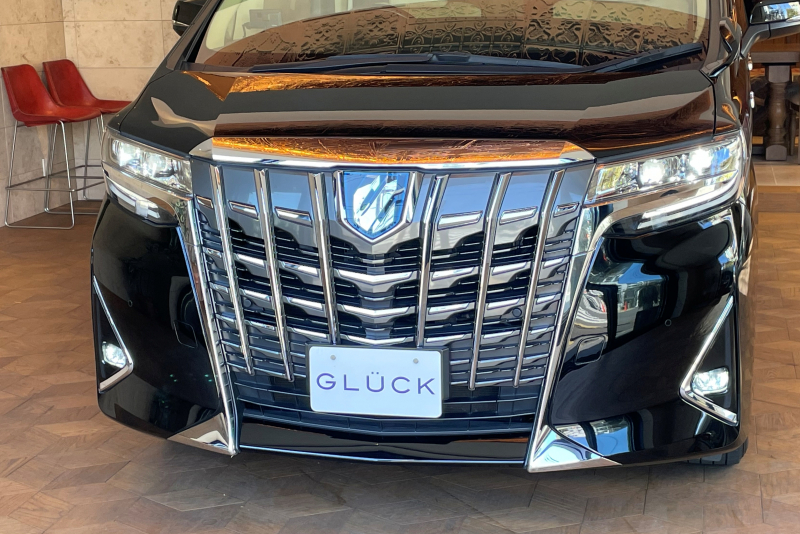 トヨタ アルファード ハイブリッド 中古車