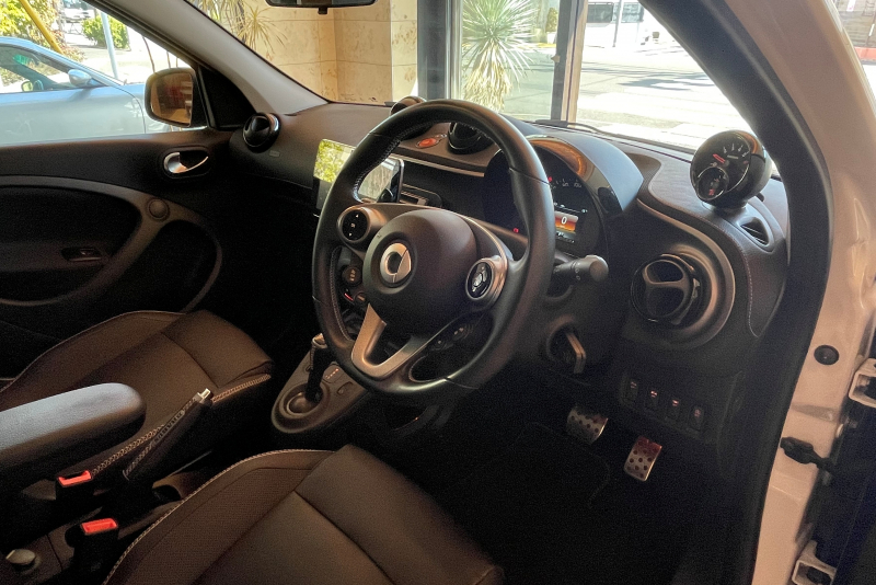 スマート フォーフォー 中古車