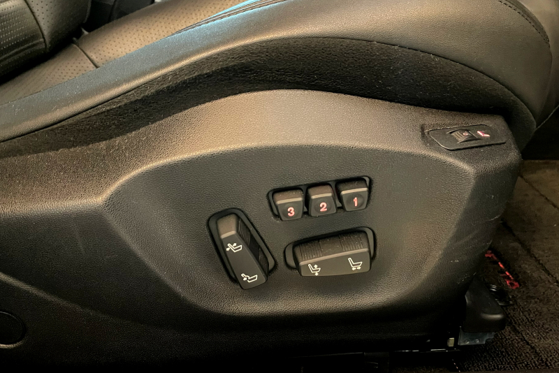 アルファロメオ ジュリエッタ 中古車