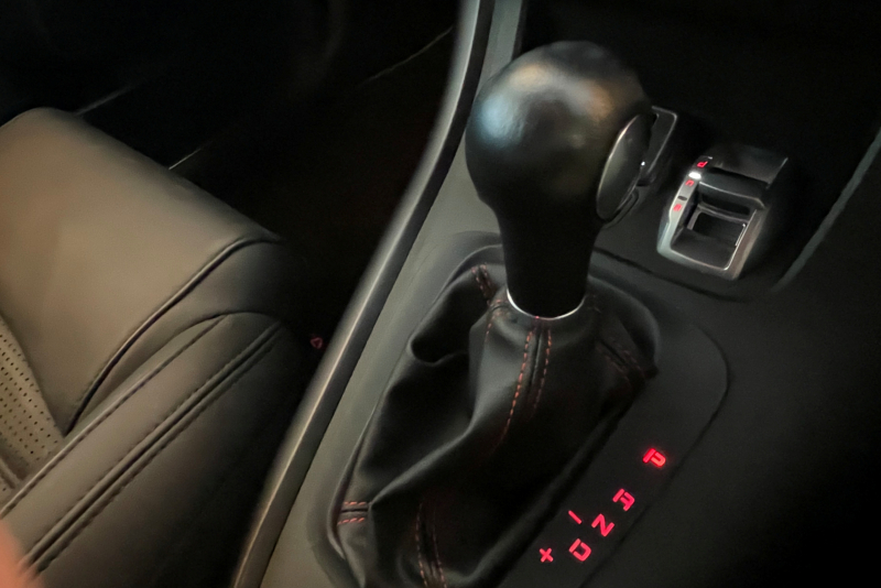 アルファロメオ ジュリエッタ 中古車