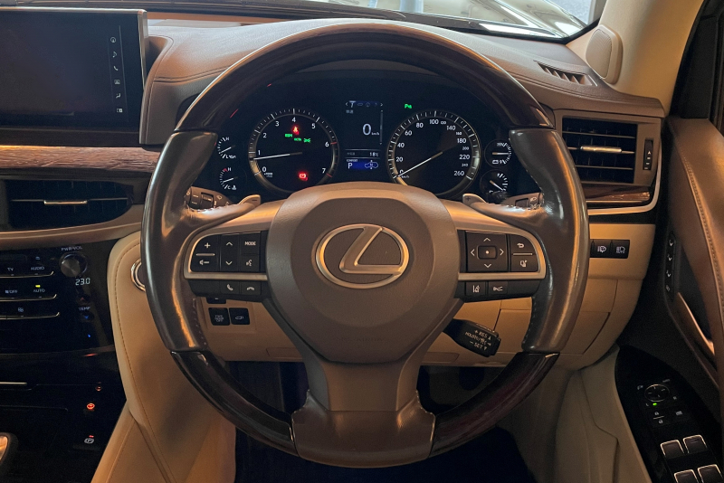 レクサス LX 中古車