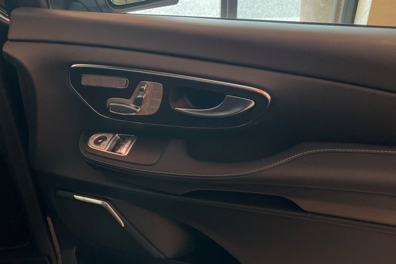 メルセデスベンツ Vクラス 中古車