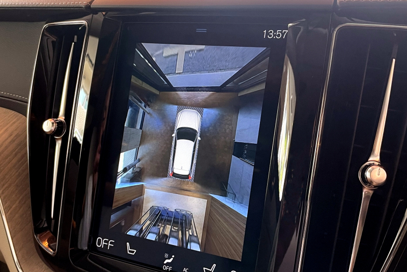 ボルボ XC60 中古車