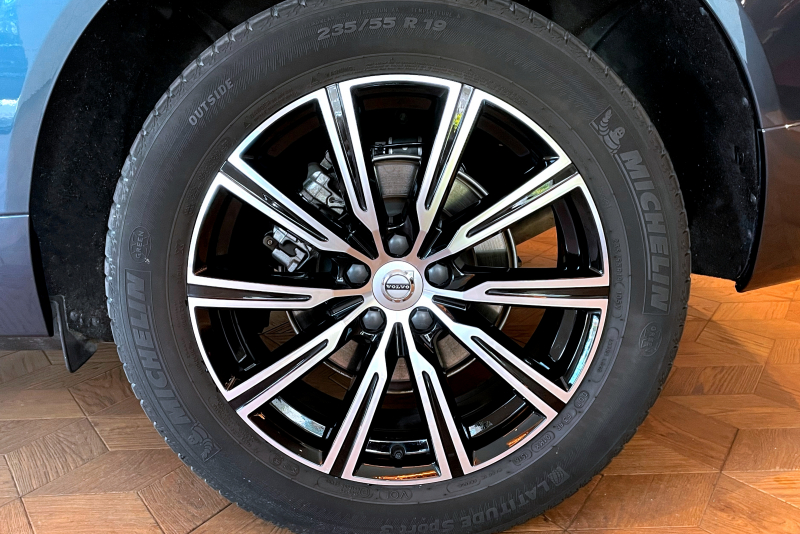 ボルボ XC60 中古車