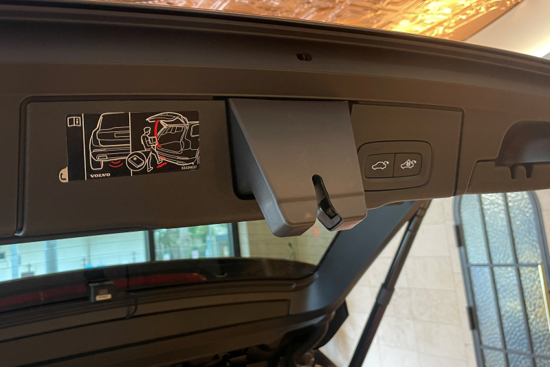 ボルボ XC60 中古車