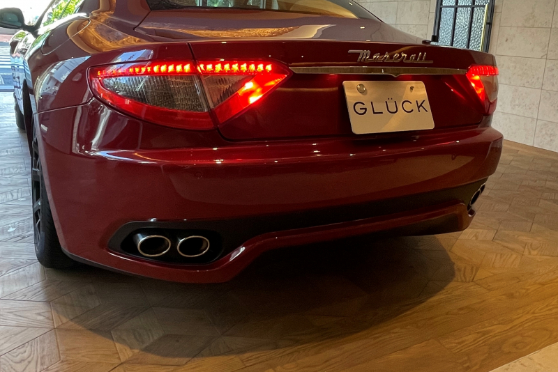 マセラティ グランツーリズモ 中古車