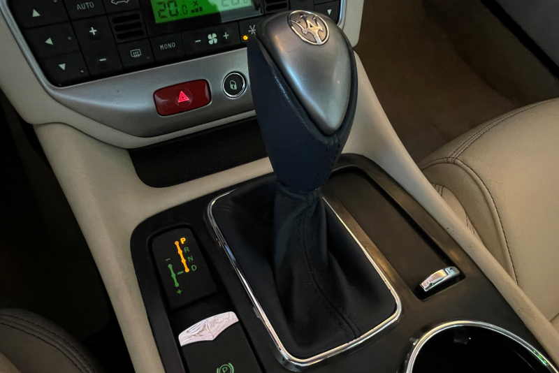 マセラティ グランツーリズモ 中古車