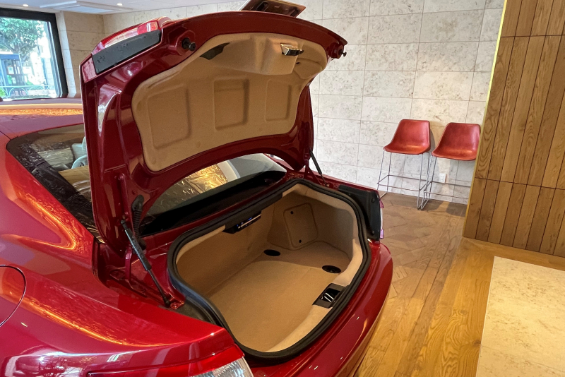 マセラティ グランツーリズモ 中古車