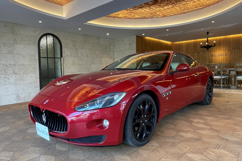 マセラティ グランツーリズモ 中古車