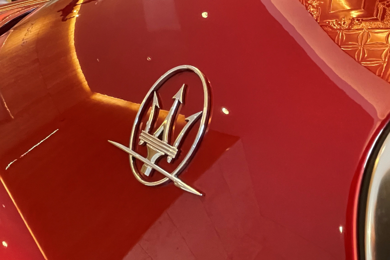 マセラティ グランツーリズモ 中古車